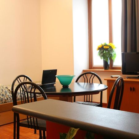 Residence Villa Odescalchi Milánó Kültér fotó